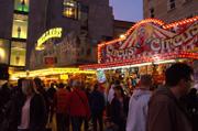 Der zirkus ist in der stadt